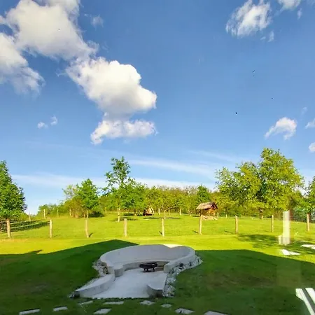 Koca Na Samem Prestiz Сasa de vacaciones *